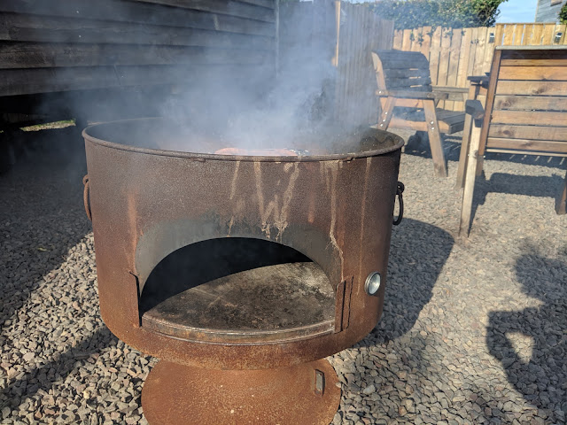 Shepherd's Retreats Beadnell Review - Dog-friendly Glamping in Northumberland - pizza oven and bbq