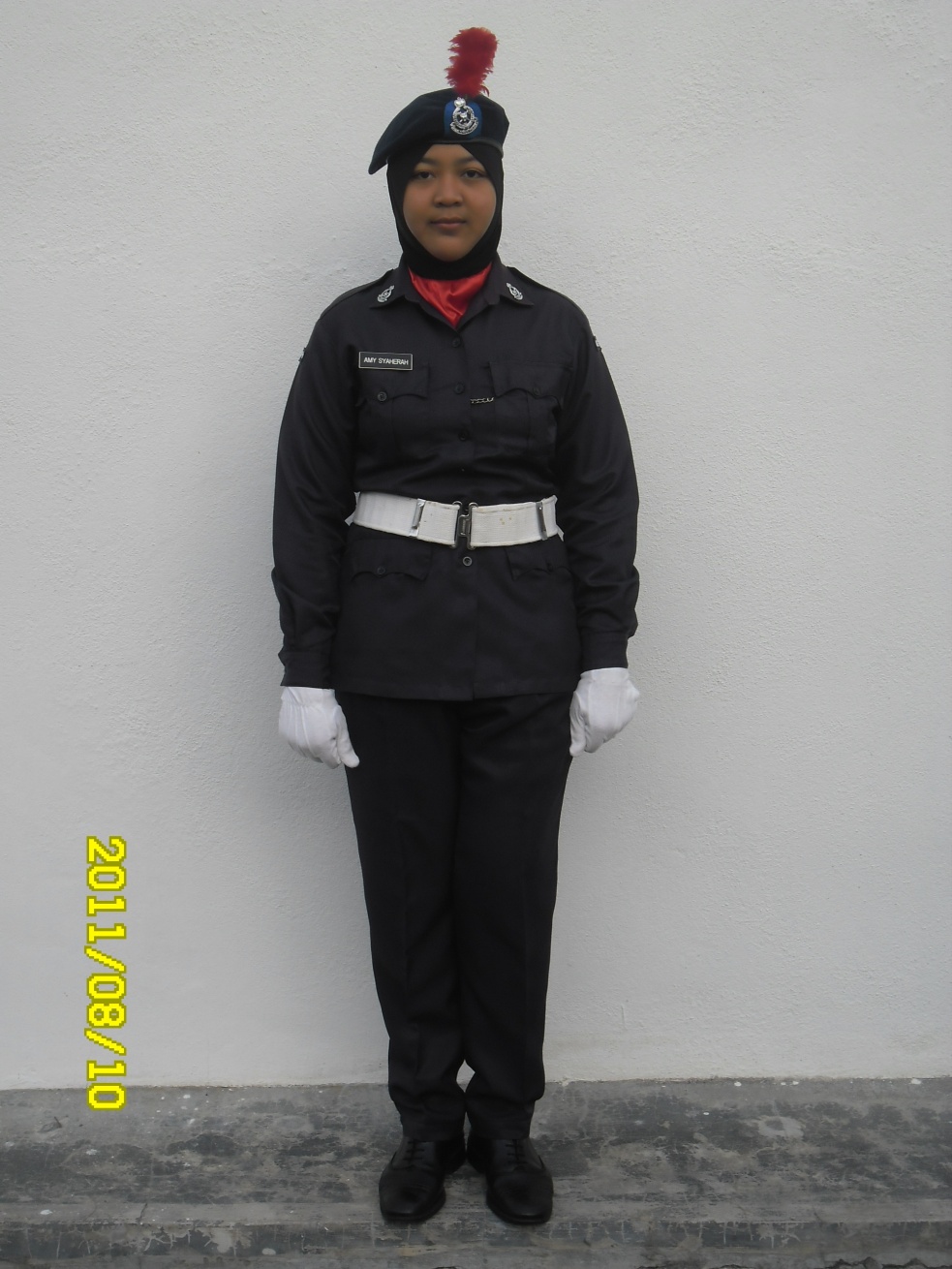 Kadet Polis SMKDI: Uniform