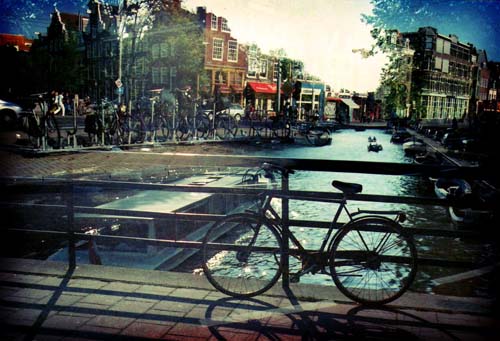 25 Beautiful Street Postcards 