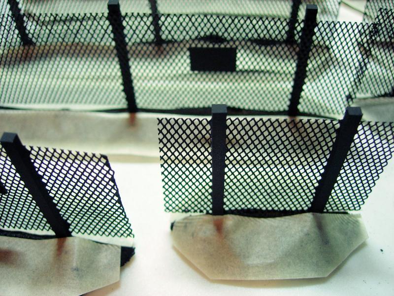 I Paint Therefore I Am Wire Mesh Fence Tutorial Part 3