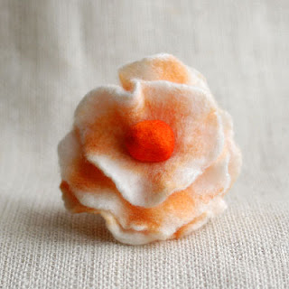 felted flower peach brooch