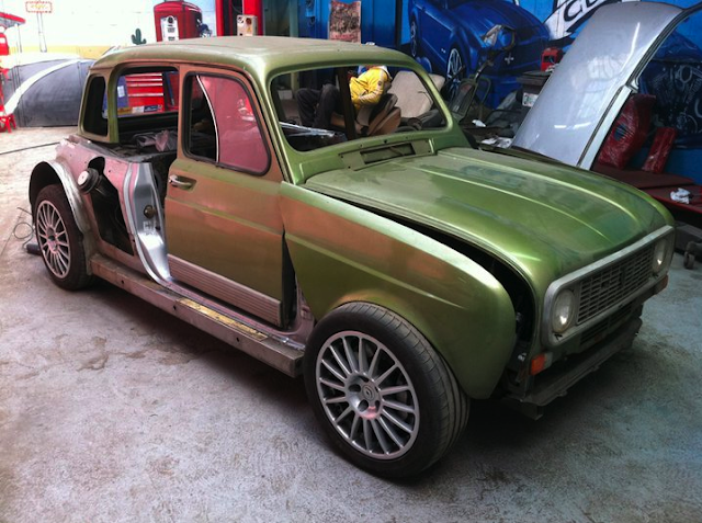 Clio V6 Renault 4 for Gumball 3000 Stumbled across this just now and 