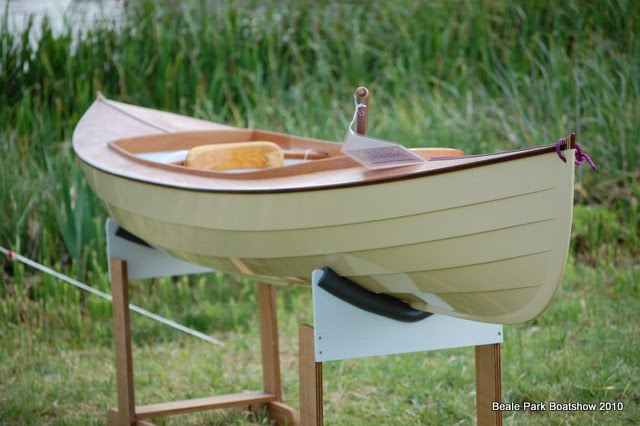 Iain Oughtred's Stickleback canoe design built by Adrian Gingell 