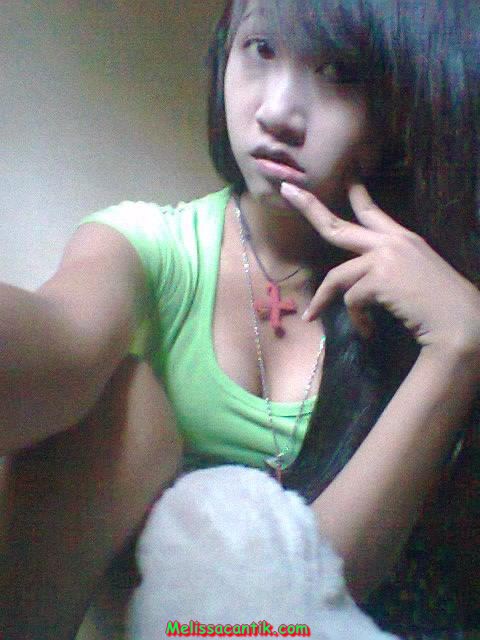Foto Hot Cewek SMP Labil Pingin Diajarin Ngeseks Terbaru
