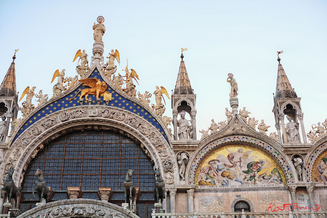 St Marks Basilica, detail of west facade, central portan and lunette, lion of St Mark.