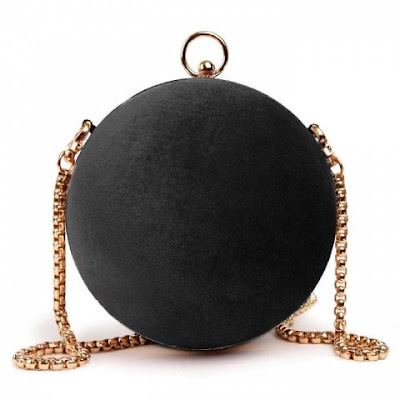 https://www.rosegal.com/crossbody-bags/velvet-ball-shaped-wristlet-1113009.html?lkid=11556971