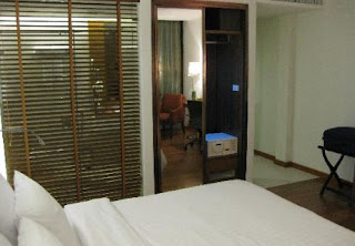 Sacha's Hotel Uno Bangkok Review