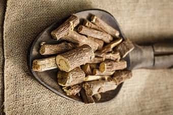 licorice-health-benefits-side-effects