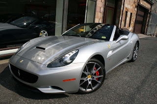 2014 Ferrari California Review & Specs