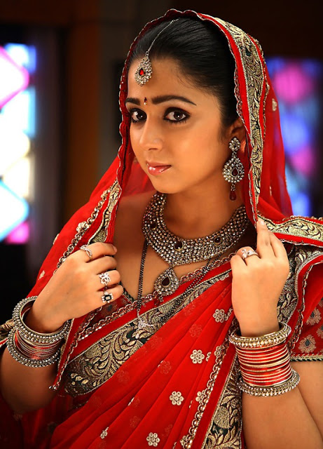 charmi hot in saree