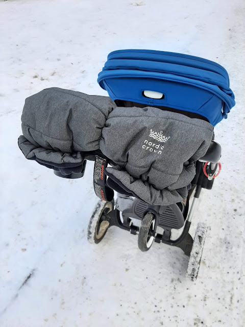 Nordic Crown Stroller hand muff
