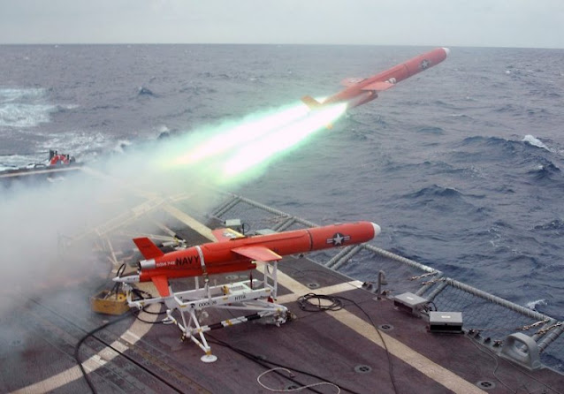 Marinha dos EUA confessa: "durante a recuperação de aeronaves-alvo BQM e torpedos submarinos, vimos um OVNI (OSNI) no fundo do mar"