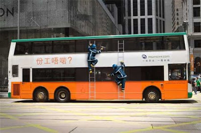 Clever and Creative Bus Advertising Seen On www.coolpicturegallery.net