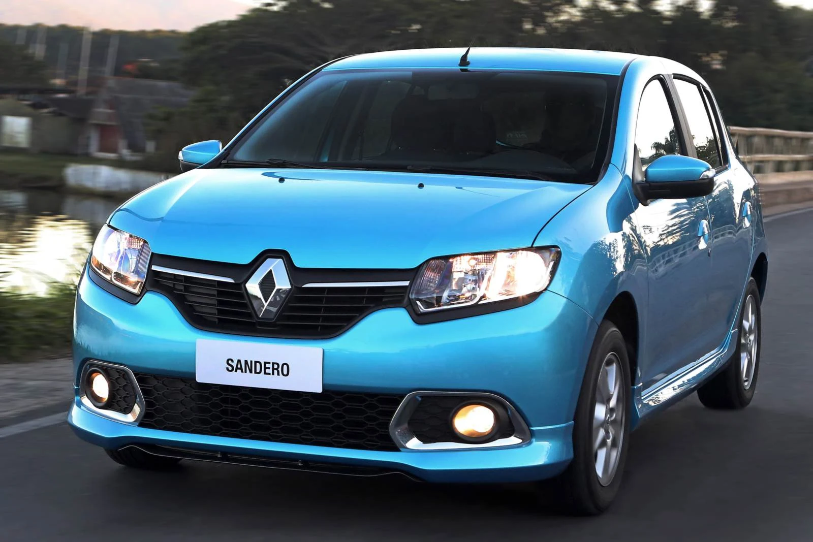 Novo Renault Sandero 2015