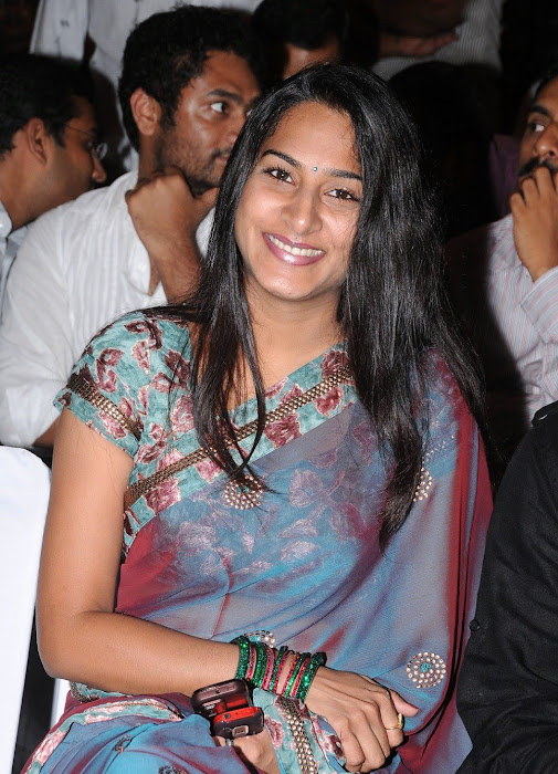 surekha vani saree photo gallery