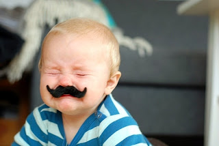 Gambar bayi lucu pakai kumis 37