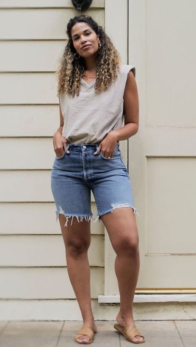 What To Wear With Cutout Denim Shorts