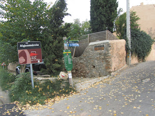 VILAFRANCA DEL PENEDÈS AL REIAL MONESTIR DE SANTA MARIA DE SANTES CREUS PERE EL GRAN - Seguint la ruta del seu enterrament pel Camí Ral, carrers d'Aiguamúrcia