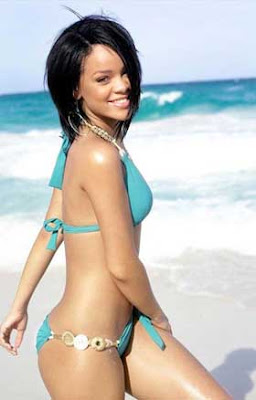 Top 25 Sexiest women Singers Alive 2012 Rihanna