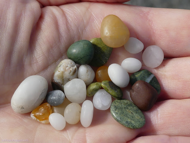 11: small stones