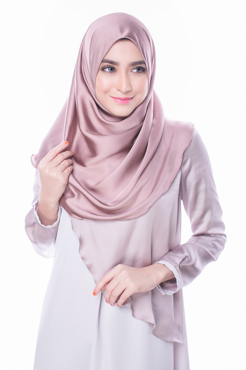 Tutorial Hijab Segi Empat Satin Simple Tutorial Hijab Paling