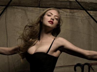 Amanda Seyfried Hot