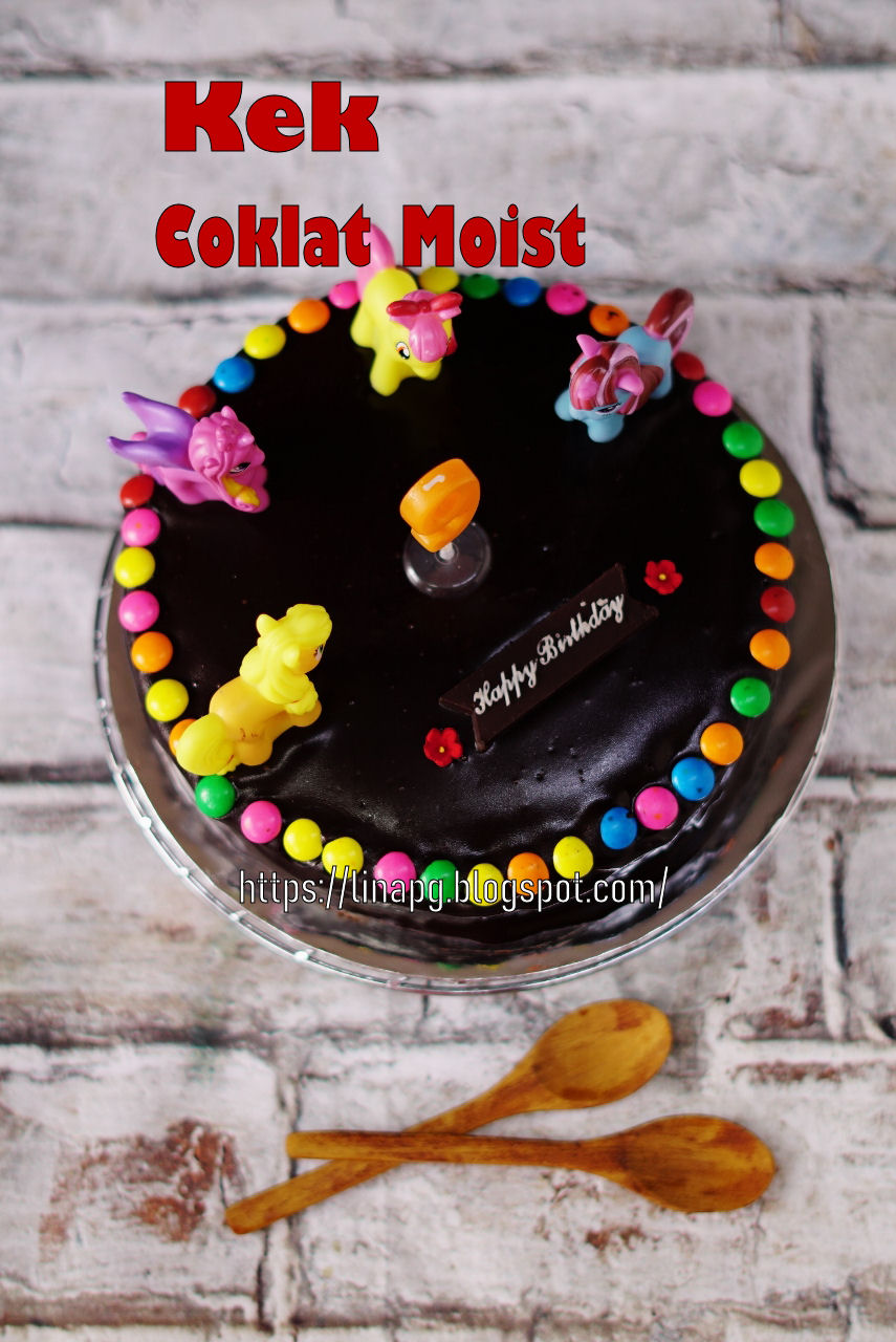 Resepi Kek Coklat Moist Simple Sedap Dan Bahan Mudah 