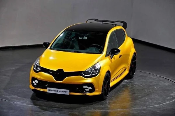 Renault Clio RS 250 CV