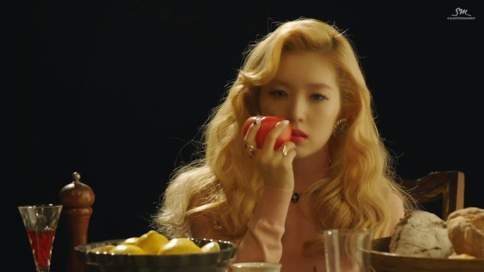 Red Velvet Irene Automatic 