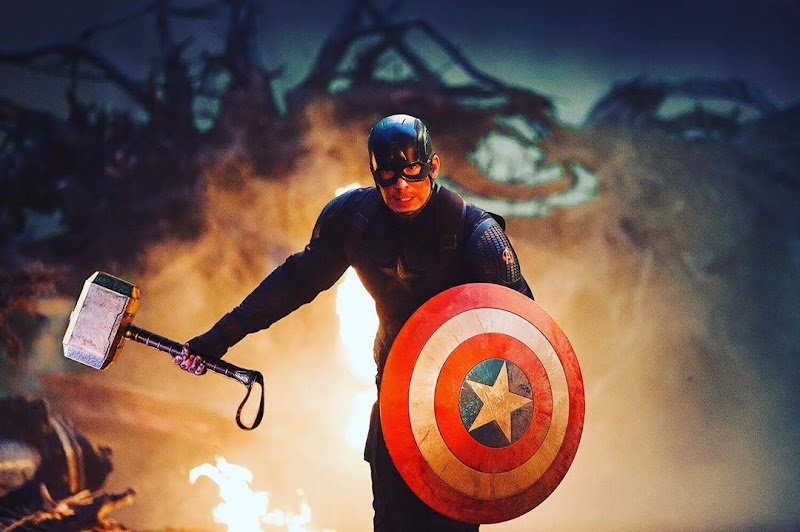 Avengers: Endgame (2019) - Limited edition Poster : マーベルのコミックヒーロー大集合映画の総決算「アベンジャーズ : エンドゲーム」完成記念品の限定版ポスター ! !