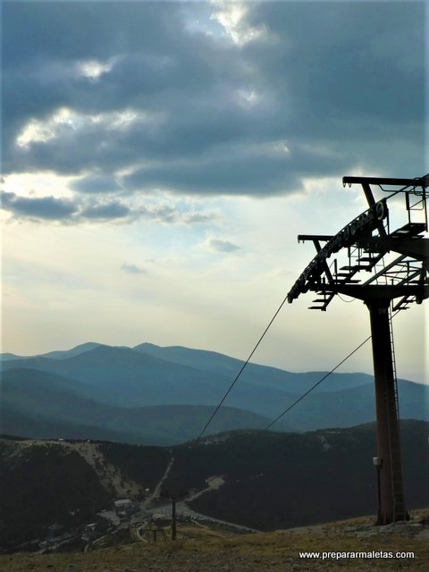 pistas de nieve en el puerto de navacerrada