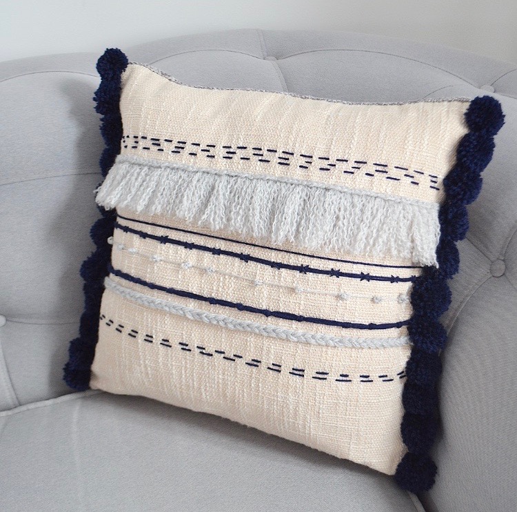 DIY Home Decor | Woven Pom Pom Tassel Cushion