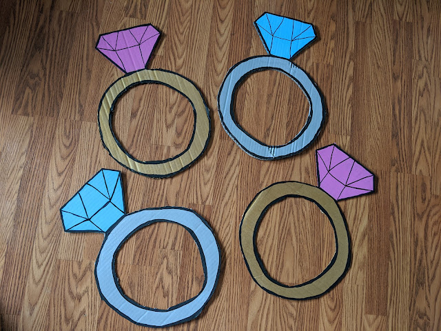 cardboard ring, engagement ring decor, Bachelorette Party, Bachelorette Party decoration, DIY bachelorette party, DIY bachelorette party decor, cheap bachelorette party decor, funny bachelorette party decor, bachelorette party photo prop, planning a bachelorette party