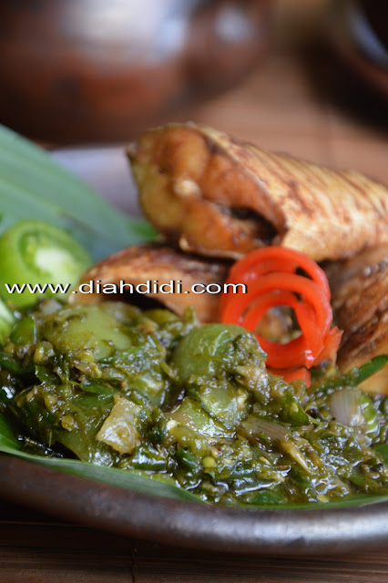 Diah Didi's Kitchen: Sambel Ijo ( Lado )Yang Berubah 