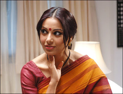Rare “Homely” Pictures of Bipasha Basu