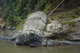geopark merangin arung jeram sungai batang merangin fosil