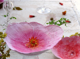 Matrimonio ecologico : centrotavola decorativo di fiori di carta , rosso arancio fatti a mano 