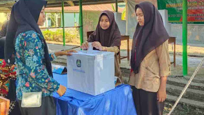SMKPPN Bima Ajarkan Siswa Berdemokrasi Dalam Pemilihan Ketua dan Wakil OSIS 