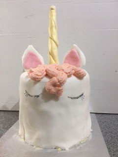 unicorn cake for Comic Relief