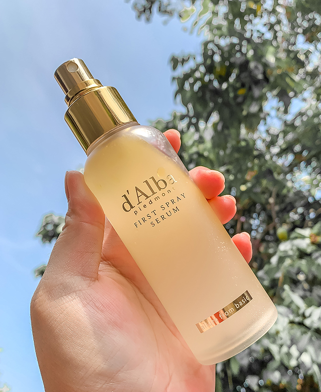 d'alba first spray serum