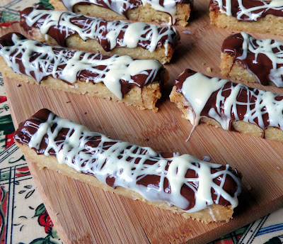 Mint Chocolate Shortbread Fingers