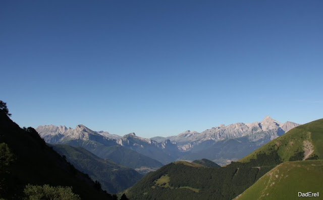 Panorama depuis l'arrivée au Sanctuaire Notre Dame de la Salette