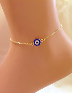 https://www.amazon.in/gp/search/ref=as_li_qf_sp_sr_il_tl?ie=UTF8&tag=fashion066e-21&keywords=simple anklet&index=aps&camp=3638&creative=24630&linkCode=xm2&linkId=53b42faeaced6e44e5f6e609657eda69