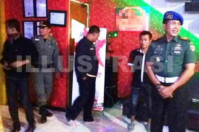 Caffe Karaoke Di Ngawi