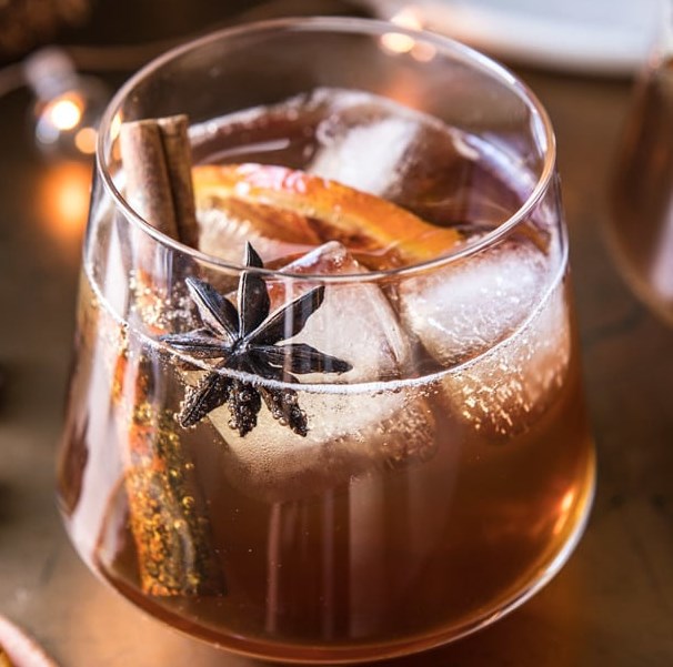 Vanilla Chai Old Fashioned #drink #cocktails