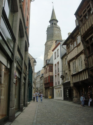 dinan