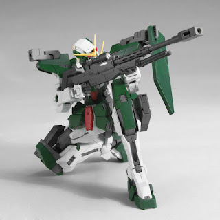 MG 1/100 GN-002 Gundam Dynames