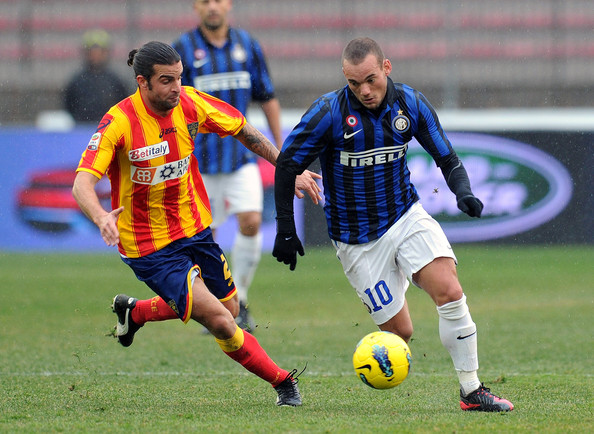 All Football Players: Wesley Sneijder Profile & Photos 2012