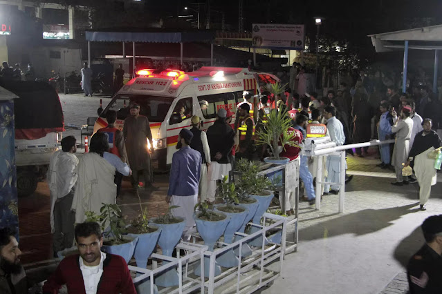 At least 13 people dead after earthquake rocks Pakistan, Afghanistan
