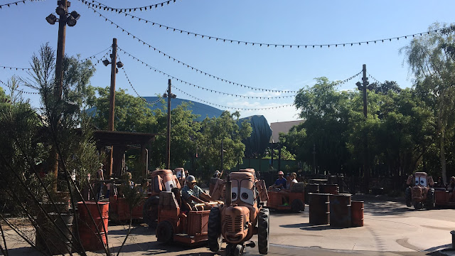 Mater Junkyard Jamboree Disney California Adventure